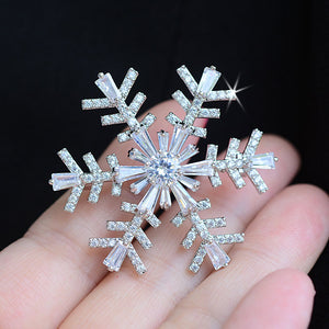 TB003 SNOWFLAKE BROOCH