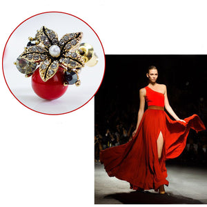 TB026 CHRISTMAS MISTLETOE EARRINGS